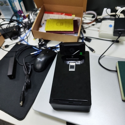 Sample M ID-BOX ID Card Reader for ICAO 9303 ID-1 Document Read MRZ, avatars, fingerprints and capture real-time photos
